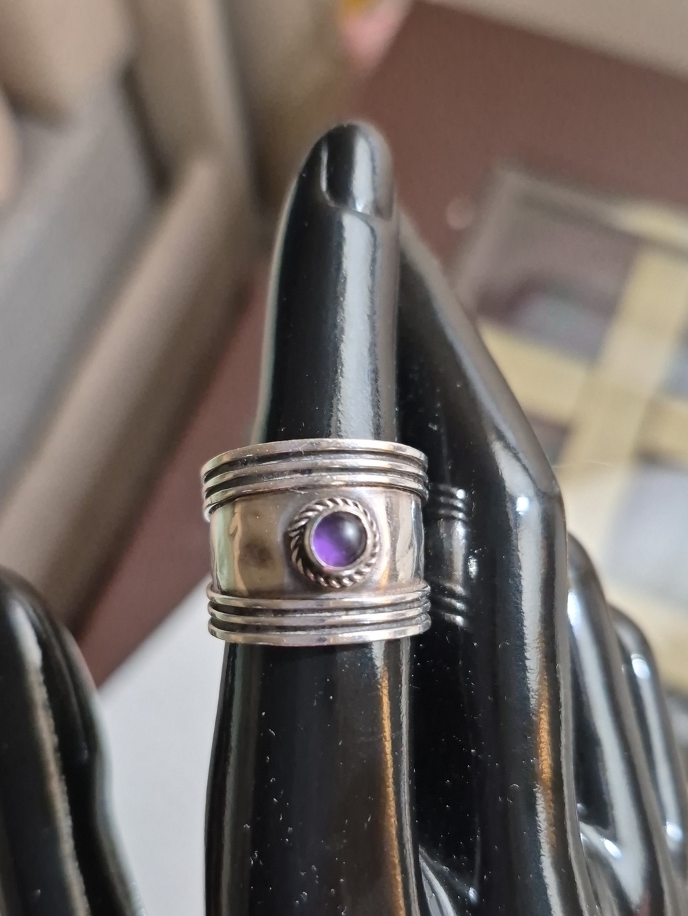 Vintage cigar natural purple cabochon Sterling Silver wide hammered Ring 8